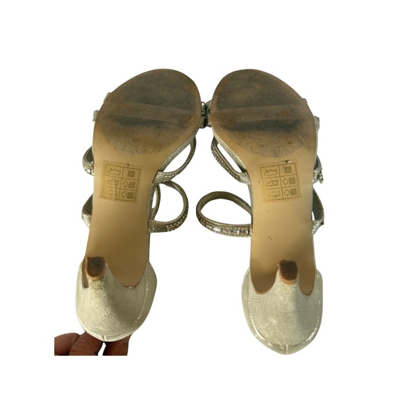 Kelly & Katie Glittering Gold and Silver Mirrored 3.5" Heels with Ankle strap - Picture 4 of 4